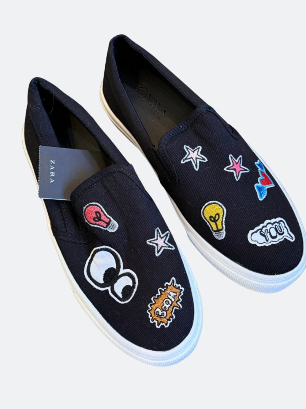 NWT Zara Trafaluc Black Slide On Sneaker with Fun Patches Womens Sz 6.5 New